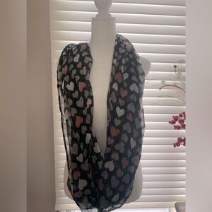 NWT Rue 21 Black, Pink & White Heart Infinity Scarf, Valentine’s Day Perfect!
